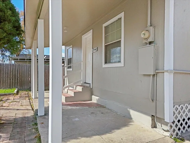 14029 McNair St — Photo 5