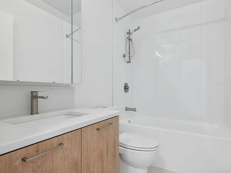 82 1st St #62X — Photo 16