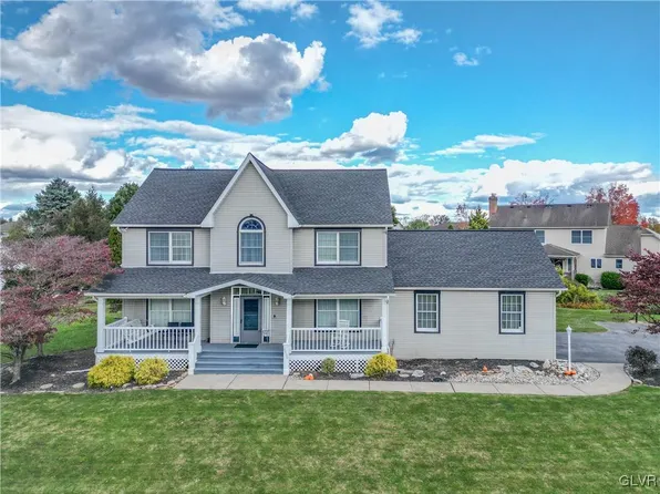 4860 Matts Dr, Bethlehem, PA 18017