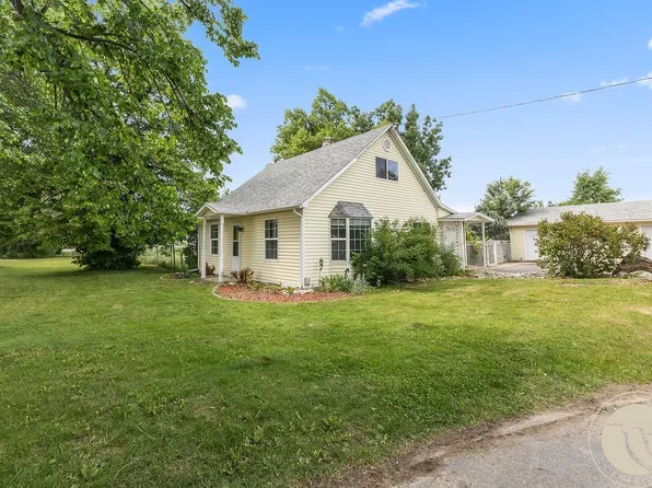 1141 Wicks Ln, Billings, MT 59105