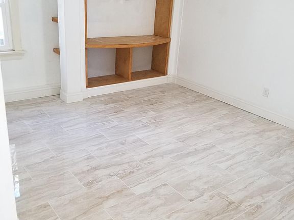 4th image of 20783 Sunset Ln #2