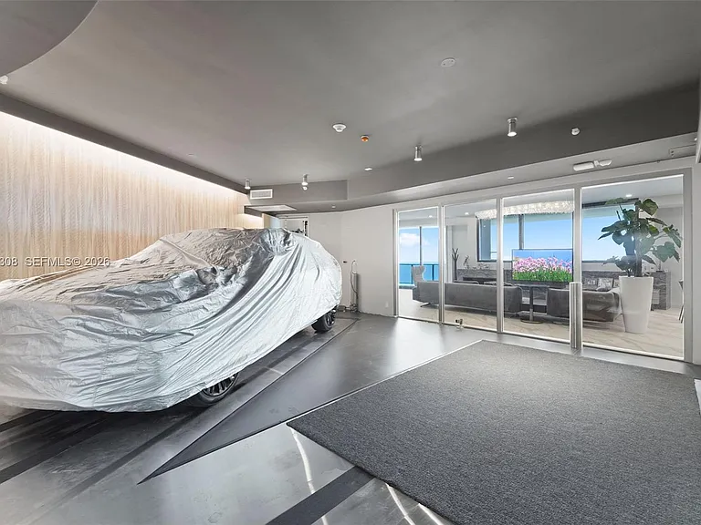 18555 Collins Ave #2201 — Photo 24