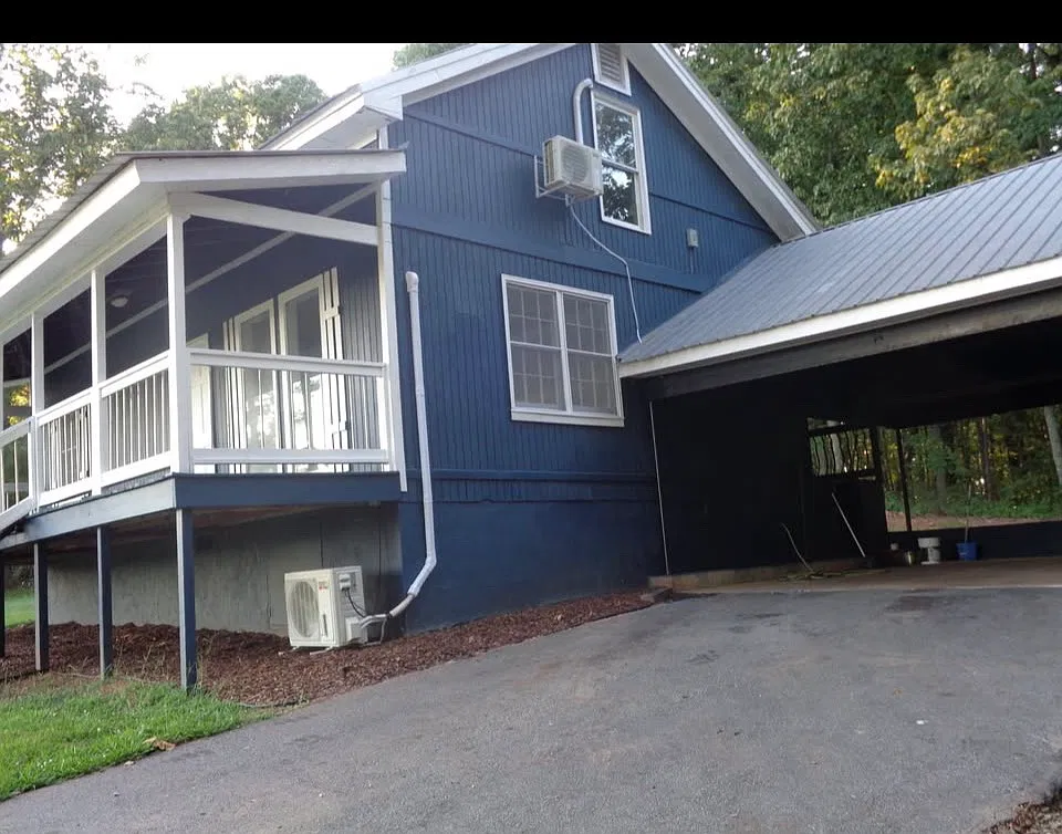 3 bed, 1.5 bath, 1152 sqft, $1,850 — Photo 3