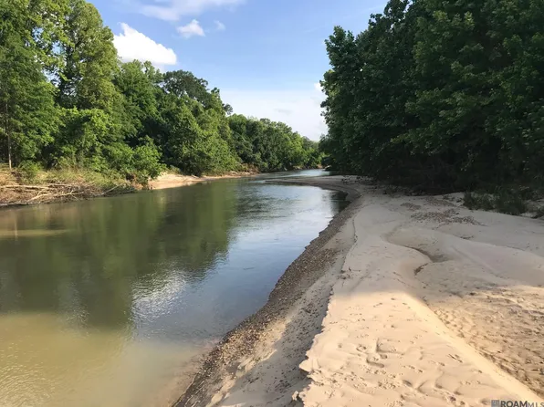 7800 Tunica Trce, Saint Francisville, LA 70775