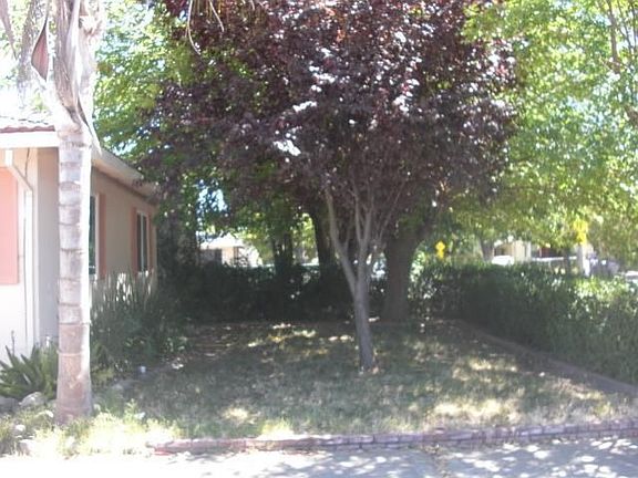 2nd image of 5733 Nina Way