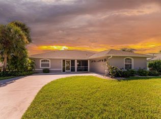 62 Long Meadow Ln, Rotonda West, FL 33947