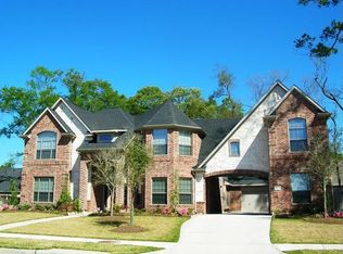 14002 Southern Spring Ln, Houston, TX 77044