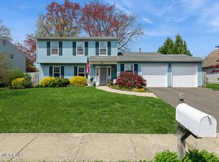 60 Appletree Rd, Howell, NJ 07731