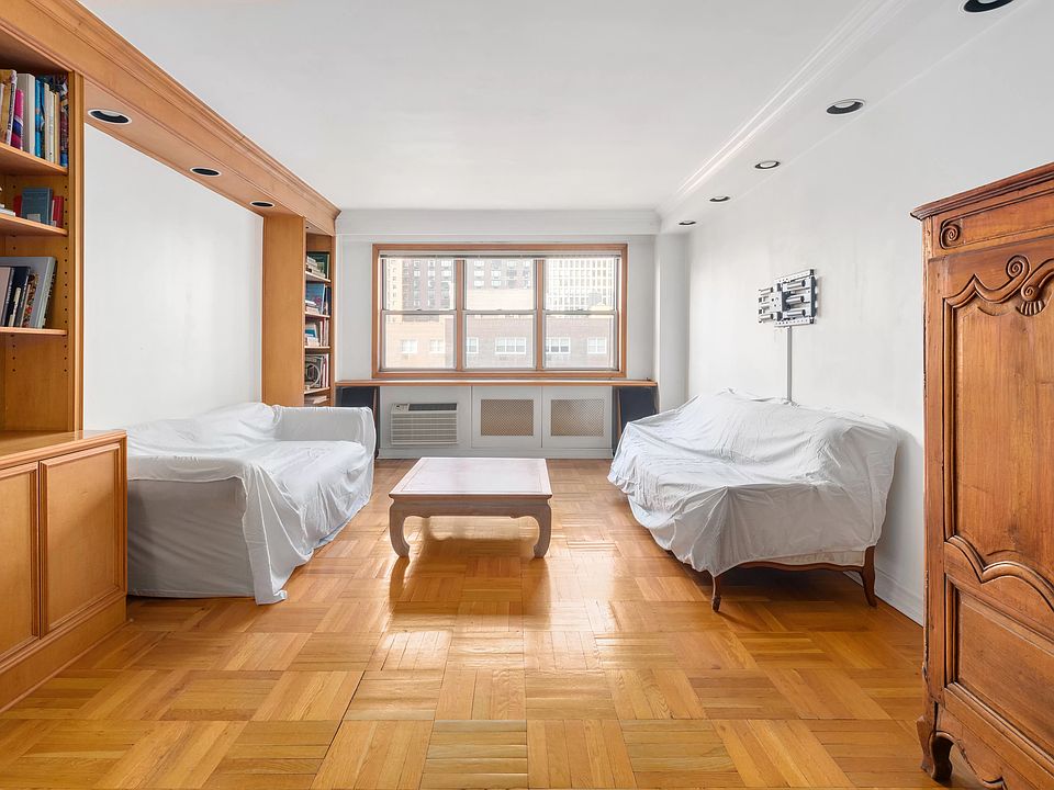 1st image of 345 W 58th St APT 15D