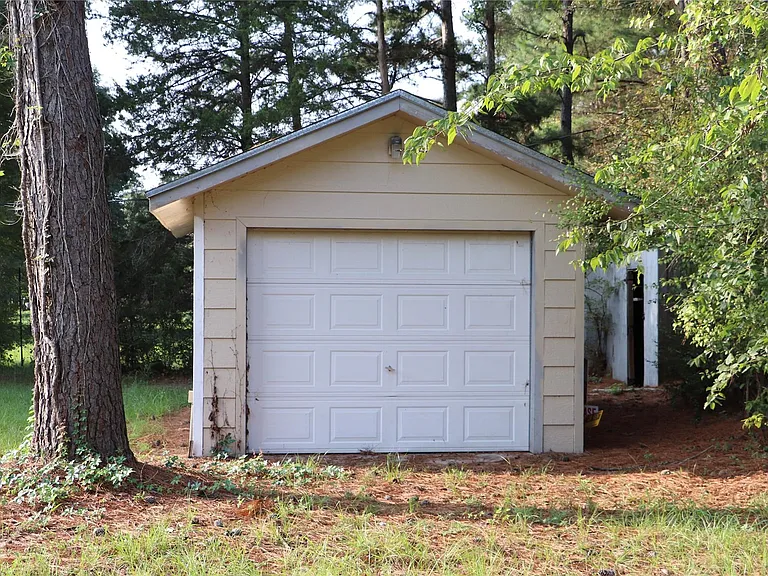 20 White Oak Dr #A — Photo 5