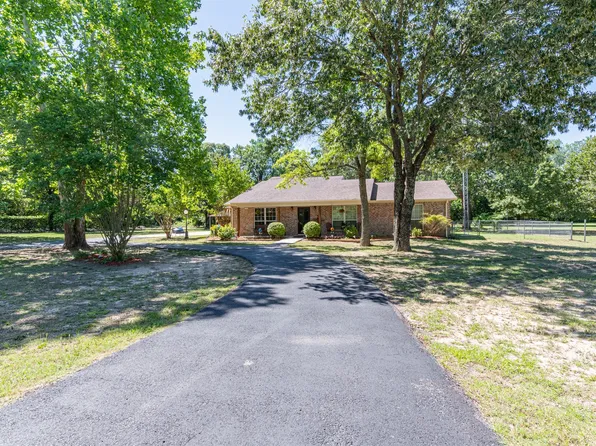 420 Rs County Rd #3210, Emory, TX 75440