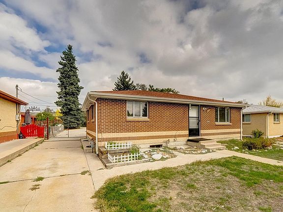 2nd image of 2851 W Iowa Ave