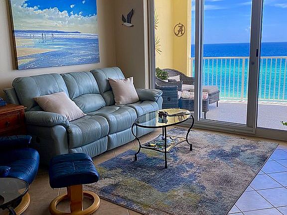 living room gulf view
