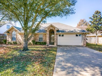 1643 E Pleasant Dr, Midlothian, TX, 76065