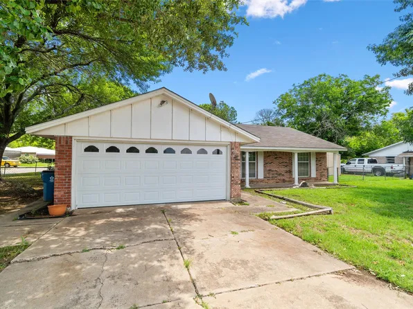 726 N Cummings Dr, Alvarado, TX 76009