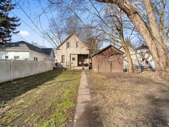 fort-wayne-indiana-73110350 picture