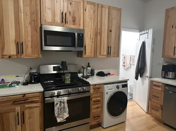 1350 N Greenview Ave #1R, Chicago, IL 60642