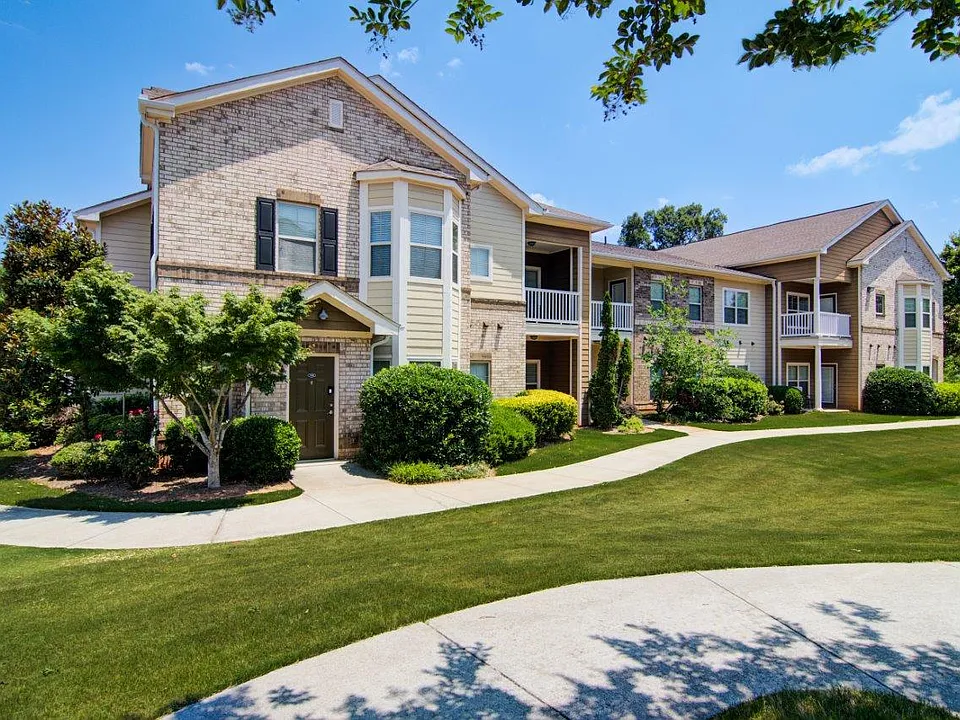 Estates at McDonough Apartment Homes