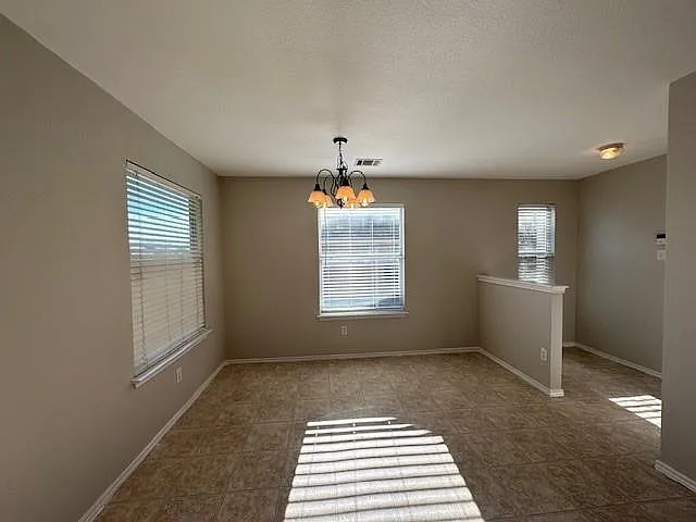 5157 Hartson — Photo 14