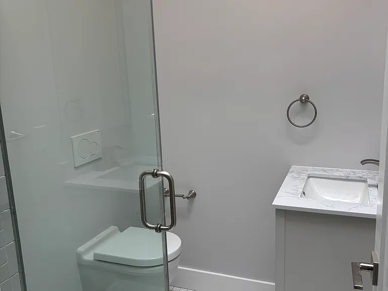 1250 Capitol Ave #1 — Photo 5