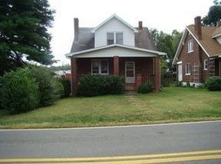 2713 Liberty Rd NE, Roanoke, VA 24012