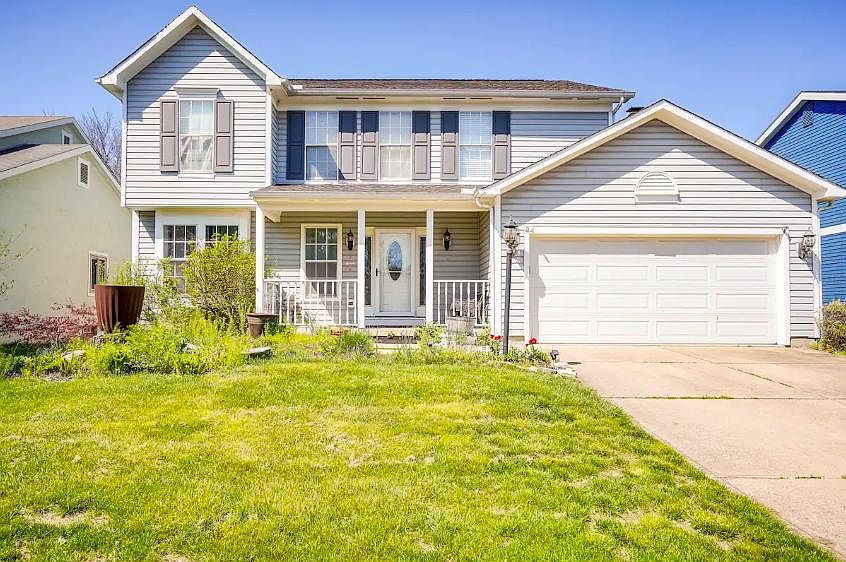 1st image of 472 Waring Way