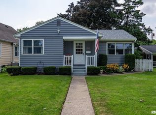 2048 35th St, Rock Island, IL