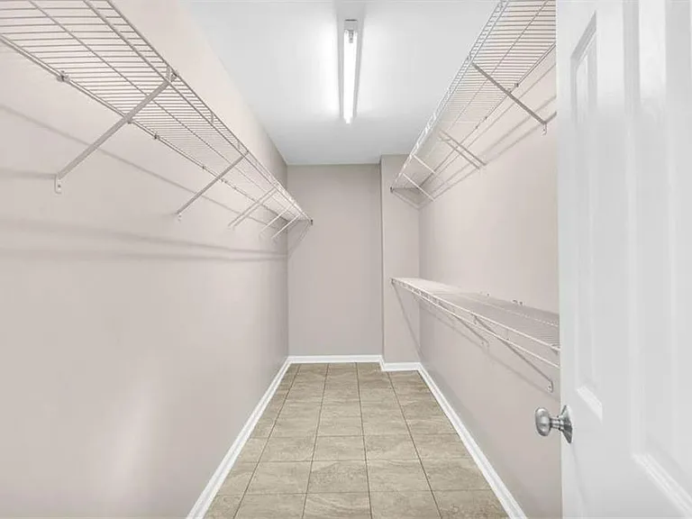 1626 Hemburg Trce NW #3 — Photo 17