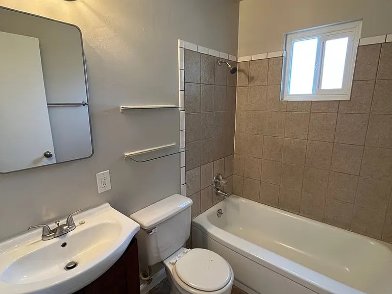 720 Plumas Street — Photo 6