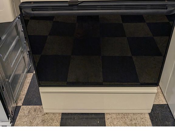 5th image of 22 2nd St SW