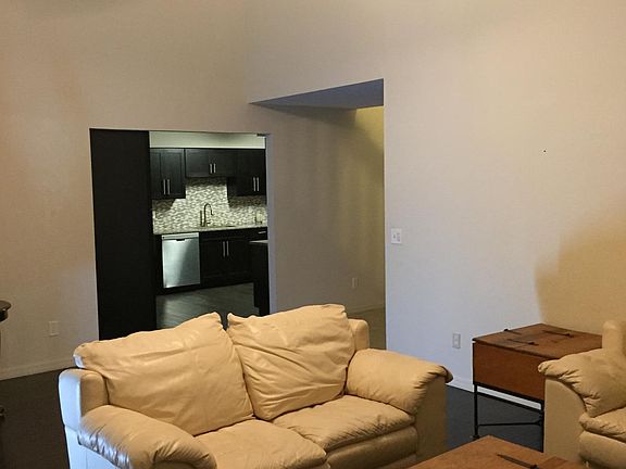 Partial furnishing optionally available