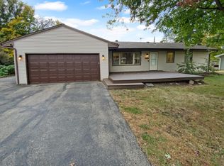 17176 Mushtown Rd, Prior Lake, MN 55372