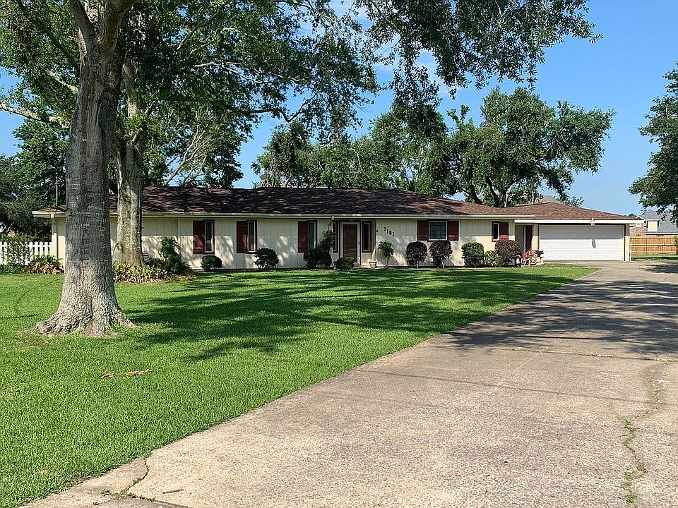 1st image of 1151 S Tamela Dr