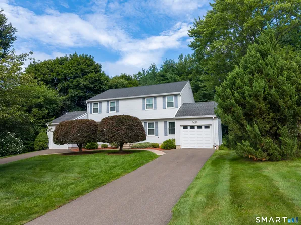 115 Brandegee Ln, Berlin, CT 06037