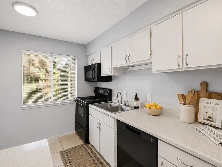 Rivertree Landing — Photo 1