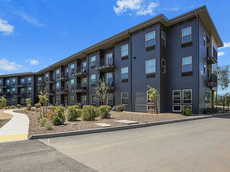 Lowden Lane Senior Apartments — Photo 10