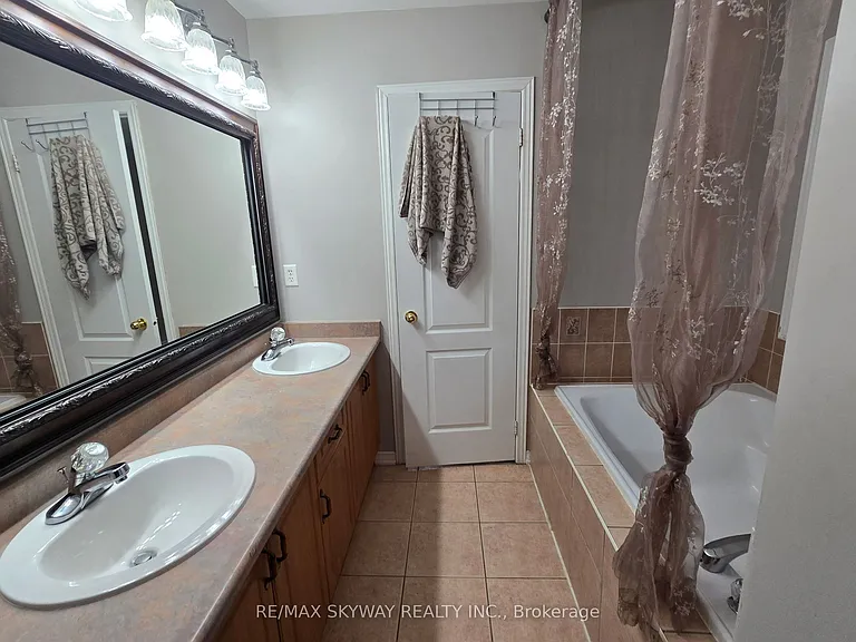 38 Egypt Dr — Photo 17