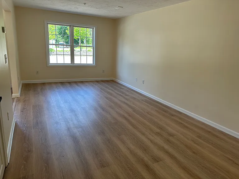 525 Water St #2 — Photo 8