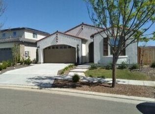 4751 Overstone Ave, Madera, CA 93636