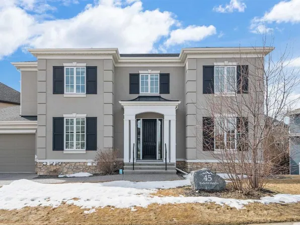 45 NE Rockcliff Hts NW, Calgary, AB T3G 0C7