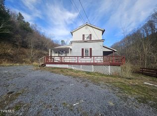 129 Dry Branch Holw, Cedar Bluff, VA 24609