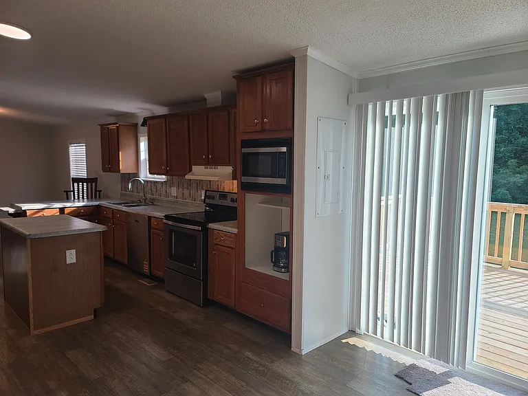 294 Wedgewood Dr — Photo 9
