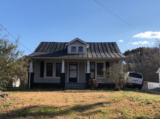 1015 Lawsonville Ave, Reidsville, NC 27320