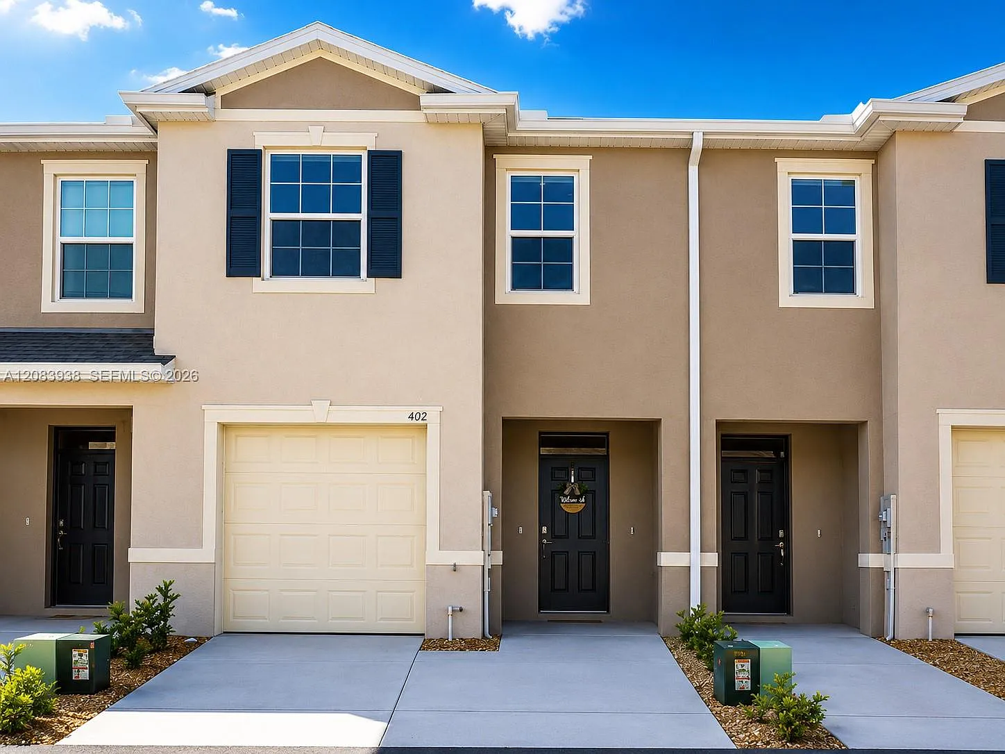 Atria At Ridgewood Lakes — Photo 1