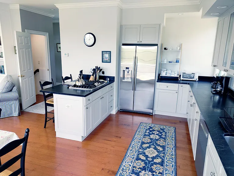 163 Parshall Ln — Photo 10