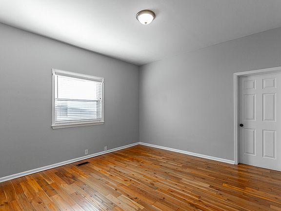 5th image of 1908 Cleveland Ave