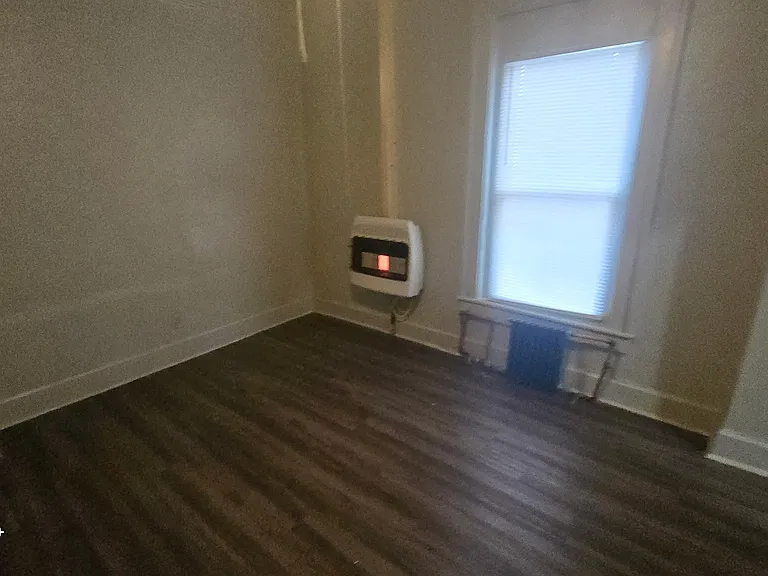 1422 Central Ave — Photo 16