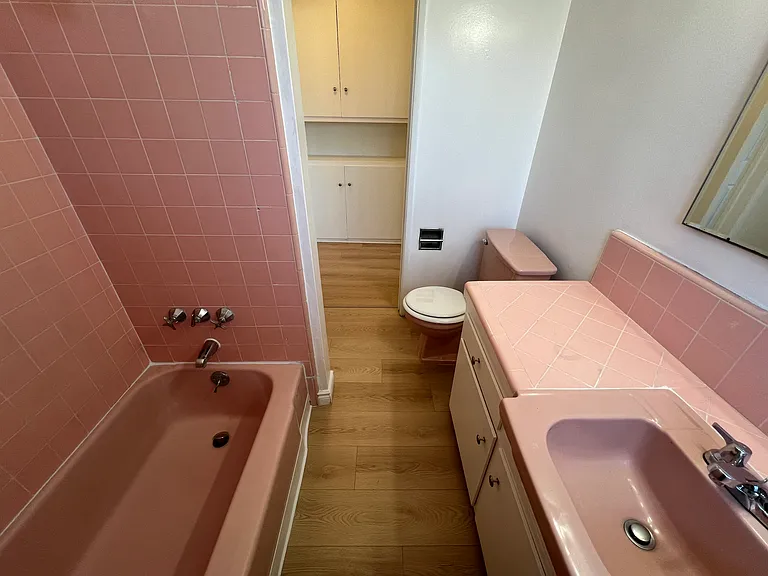 235 Grand Ave #6 — Photo 17