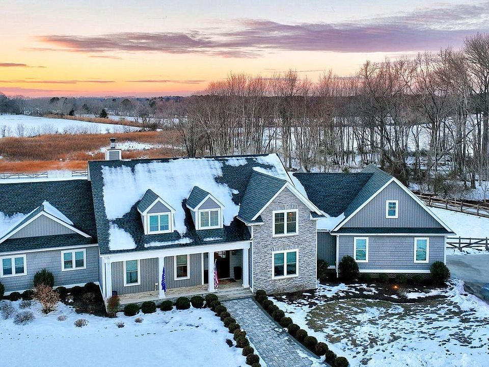 1st image of 34404 Resort Ln