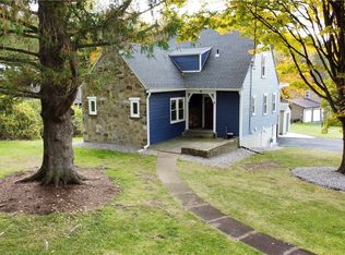 10 Fineview Dr, Deerfield, NY 13502